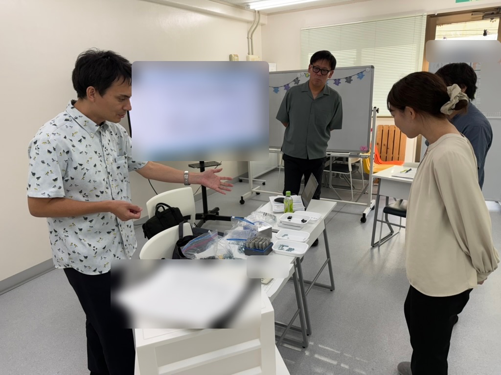 アセスメントについての職員研修の様子
